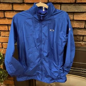 Oakley golf jacket 🏌🏼‍♀️